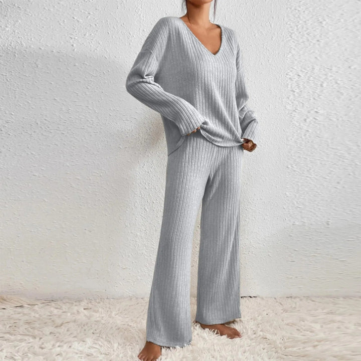 Hannah – V-Neck And Knit Pattern Two-Piece Set